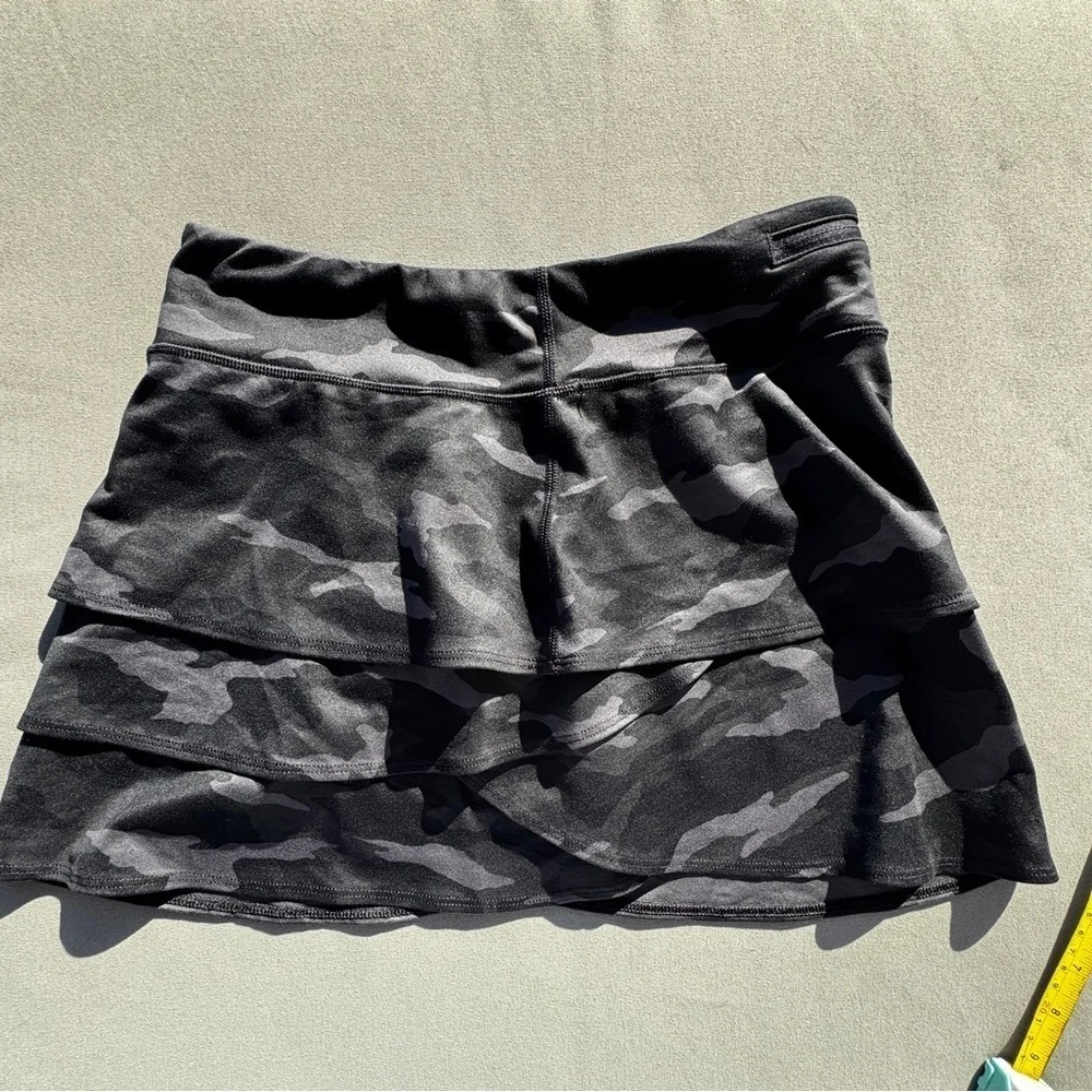 Athleta girl Camo Lux Swing Skort Size XL (14)